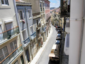 Charming Apartment in Lisbon, 40 m², Ideal for a Couple